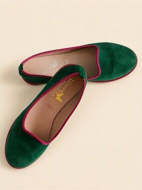 💚✨ Libera Mente Italian Friulane Flats • EU 39 • Emerald Suede + Fuchsia Trim ✨💖